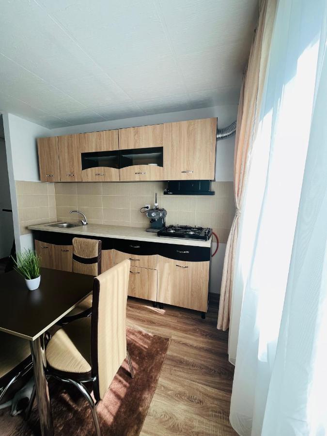 Apartament Yasmy Apartment Orsova Luaran gambar